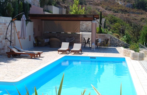 Paliki Appartement | Appartement de luxe au dernier étage au-dessus de la plage de Petani