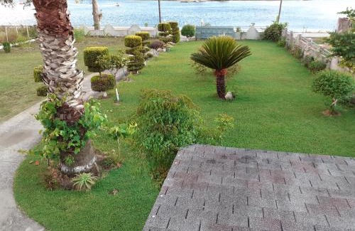 Preveza Appartement | Top floor on villa, 3' from center, by the sea! Host is Efi Kwsta