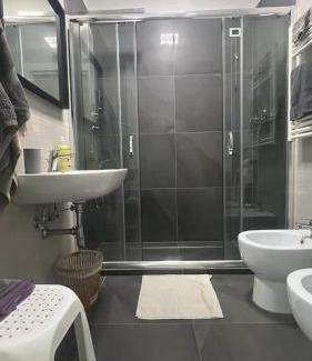 Vasto Maison | Top Floor Rentrooms Napoli