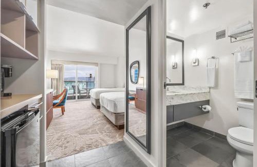 Ala Moana Appartement | Top Floor Studio with Balcony & Views 3528