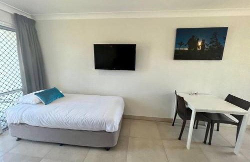 Emu Park Appartement | Top Level Deluxe Studio - Unit 21