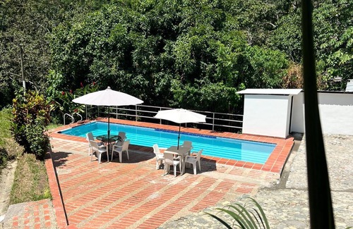 San Jeronimo Maison | Top Location Finca in San Jerónimo: Pvt Pool, Starlink, Quebrada, Nr Tamarindos