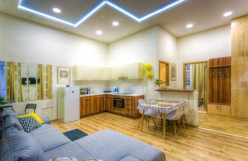 Jozsefvaros Appartement | Top location,nice, comfortable 2 BR , 2 pers in party zone metro2 metro4