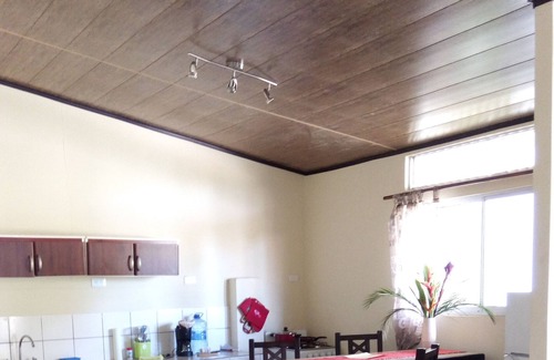 San Isidro de Grecia Appartement | Top of the Mountain, new American owned Gated modern Lodge