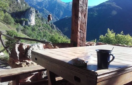 Roquebilliere Appartement | Haut de maison face aux sommets du Mercantour