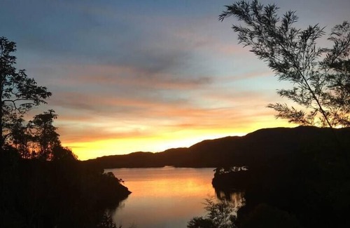 Guatape Cabine | Top Spot! 2BR Lodge for 6 - Jacuzzi, Kayak and more
