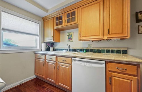 Capitol Hill Appartement | Nido de Parejas Instaworthy | Cerca de todo | ¡NOCHE, TARIFAS MENSUALES DISPONIBLES!