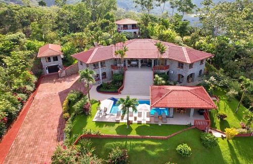 Ballena Villa | Incroyable vue sur l'océan à 180 degrés - Idéal pour les mariages, retraites et fonctions de groupe