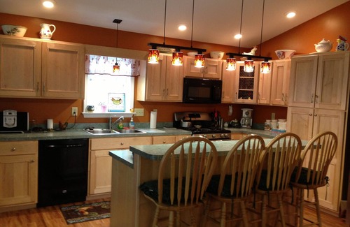 Catawissa Cottage | 'Topl' In 'Cottage Creek Side-