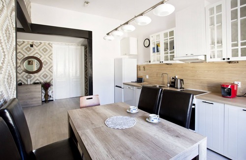 Warszawskie Appartement | Large Apartment next to Main Station - 85 m2, Topolowa