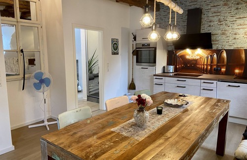 Mainz-Bingen Appartement | Topp Gedämmte Dachgeschosswohnung, Komfortabel u. Gemütlich
