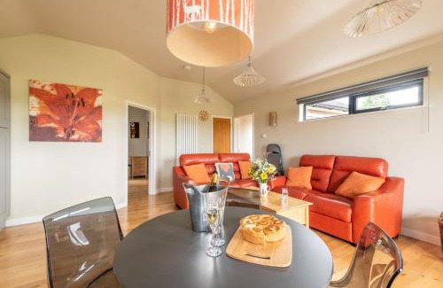 Cheddar Cabine | Tor Farm Lodges - Private Hot Tubs, Shared Seasonal Outdoor Pool, Dog Friendly