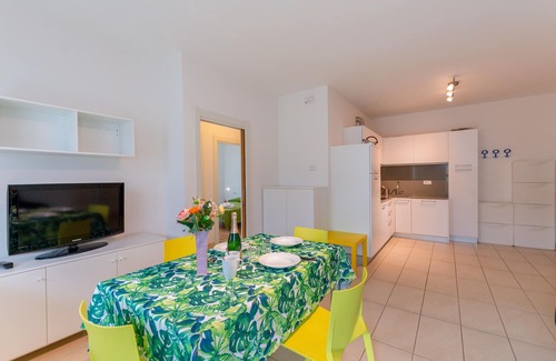 Torbole sul Garda Appartement | Torbole Relax, Pool & Balcony Apartment 2, Torbole sul Garda, Italy