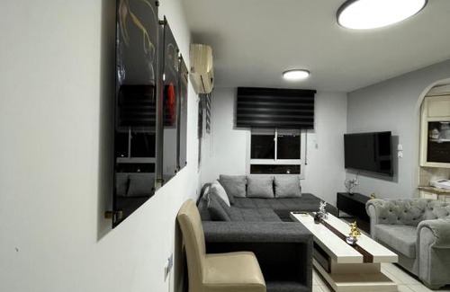 Ashdod Appartement | דירת דופלקס מהממת באשדוד בעלת 4 חדרי שינה וסלון הכוללת 4 מיטות זוגיות