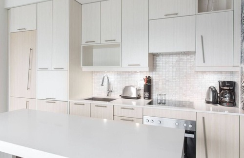 Financial District Appartement | Elegant 1BR Apt with Balcony near Rogers Centre