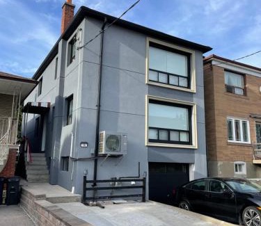 Fairbank Maison | Toronto Room with Balcony - Midtown