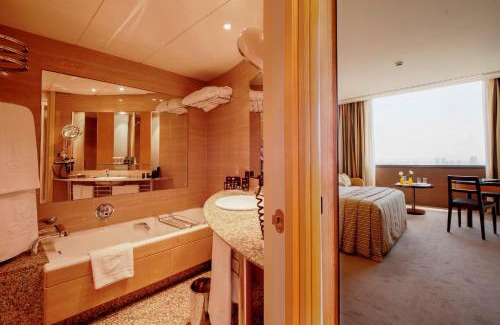 La Maternitat i Sant Ramon Hôtel | Torre Melina, a Gran Meliá Hotel