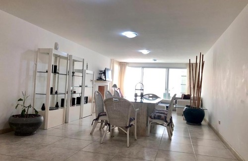 Aidy Grill Appartement | Torre Nueva York Parada 5 Brava