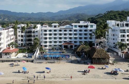 Rincon de Guayabitos Hôtel | Torreblanca Beach Hotel and Suites Guayabitos - Desayuno y Comida Incluido