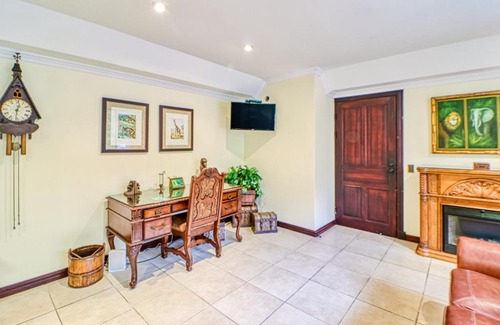 Escazu Appartement | Torres Colina