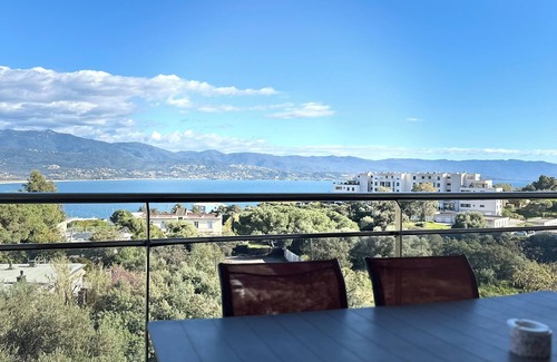 Le Ricanto Appartement | Torriciola location Genovese appartement vue mer