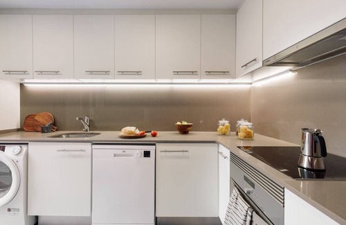Les Corts Appartement | Tortosa - 3 bedrooms and a terrace in Les Corts