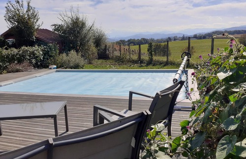 Charritte-de-Bas Maison | gite de campagne Torttua à proximité de sentiers de randonnées