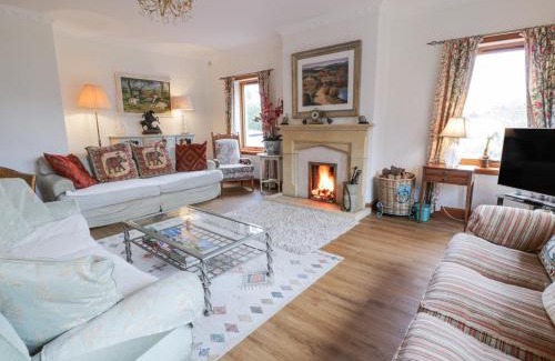 Peebles Maison | Torview House
