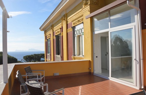 Posillipo Appartement | Totalement Sweet House Blanc à Naples