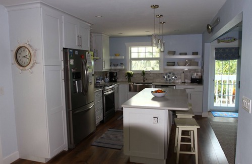 Captiva Maison | Tarifs spéciaux d'août. 1500 $ par semaine.