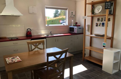 Twizel Maison | Twizel - Détendez-vous au Totara Cottage - Wifi gratuit