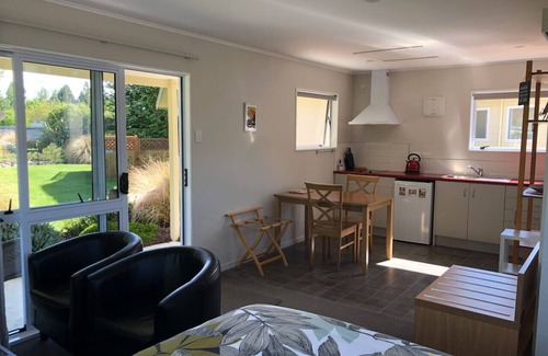 Twizel Maison | Twizel - Détendez-vous au Totara Cottage - Wifi gratuit