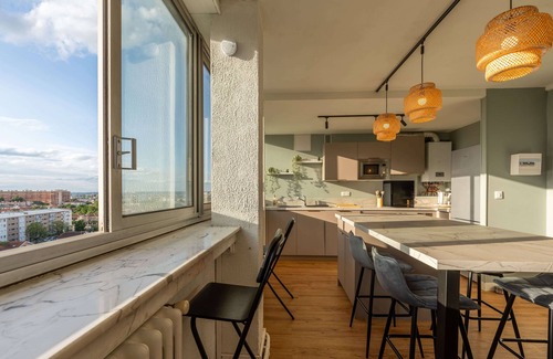 Minimes - Barriere de Paris Appartement | Toulouse 3 Bedrooms appartement Balcony + View, 10min metro & Train station