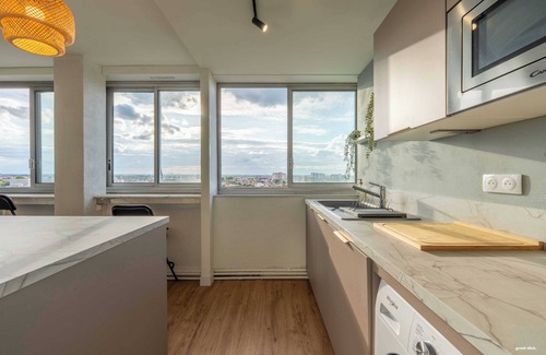 Minimes - Barriere de Paris Appartement | Toulouse 3 Bedrooms appartement Balcony + View, 10min metro & Train station