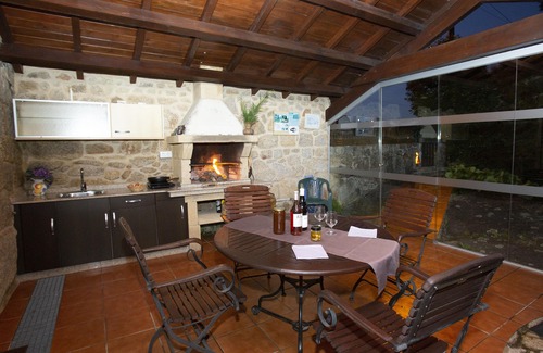 Ponte Caldelas Cottage | Chalet touristique Pontecaldelas, Pontevedra, jardin de 700 m2 avec barbecue,