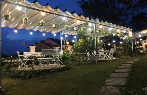 Hai Phong Villa | TOUT PETIT VILLA & CAFÉ