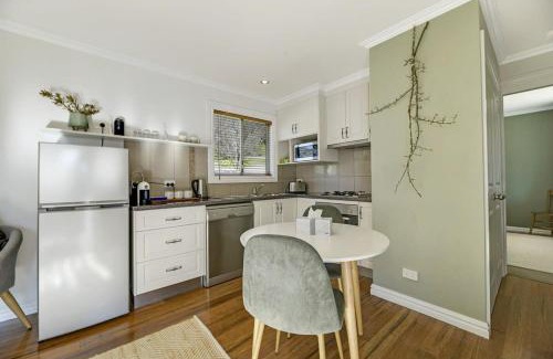 Canobolas Maison | Towac Cabin 1- Scenic Escape, Picturesque Views