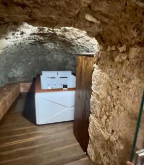 Isola del Liri Maison | Tower Cottage