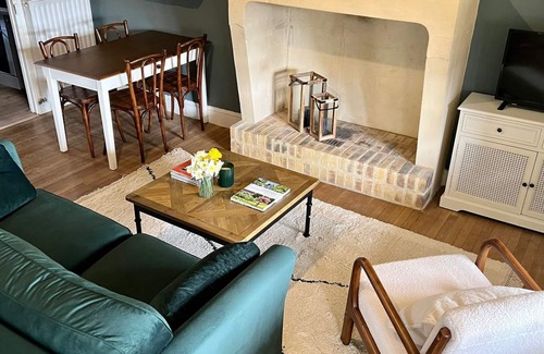 Apremont-sur-Allier Maison | Maison de la Tour