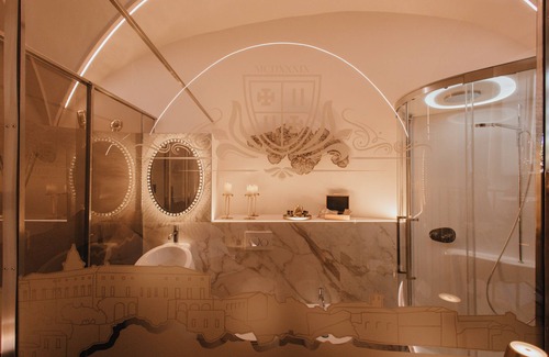 Vasto Appartement | Tower of Bassano Luxury Room