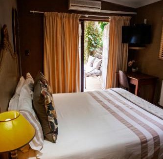 Middelburg Maison | Town and Country Mpumalanga
