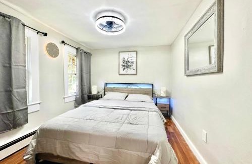 Newton Appartement | Town & Country Andover Area Apartment