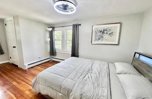 Newton Appartement | Town & Country Andover Area Apartment