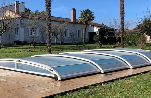 Meschers-sur-Gironde Maison | Maison Spacieuse 140 m2 avec Jardin Arboré et Piscine, à Proximité de la Plage
