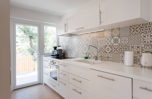 Soller Villa | Maison de ville avec piscine proche de la plage – Casa Viktoria