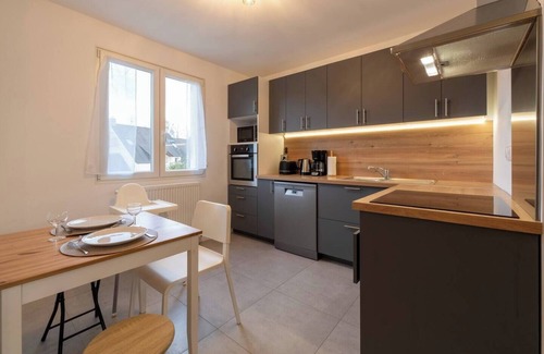 La Poterie Maison | Maison de ville avec terrasse, proche du métro à Rennes