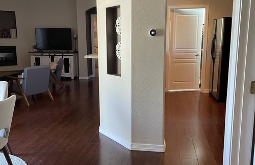 Provinces Master Community Maison | Townhome away from home! Near downtown Chandler/Gilbert. Heated pool and jacuzzi