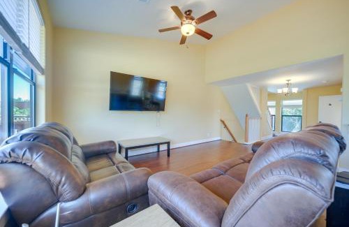 Horseshoe Bay Maison | Townhome Near Lake LBJ with Deck and Patio!