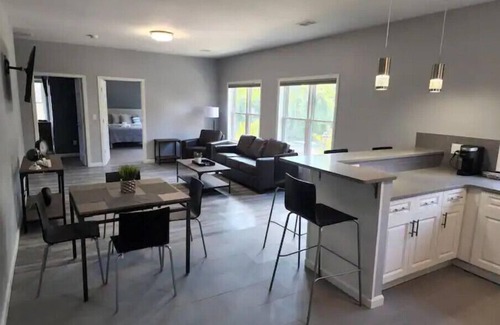 Downtown Niagara Falls Maison | Townhomes at the Falls - 312 D Upper - Buffalo Ave