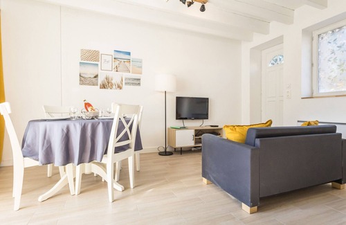 La Montagne Cottage | Maison de Ville à La Montagne avec Wifi, Animaux admis, Proche Nantes